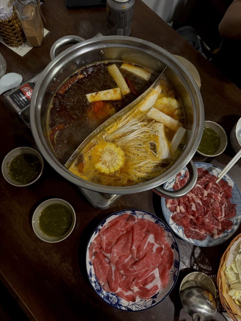 Tiệm lẩu Hongkong - Binloship — photo 7
