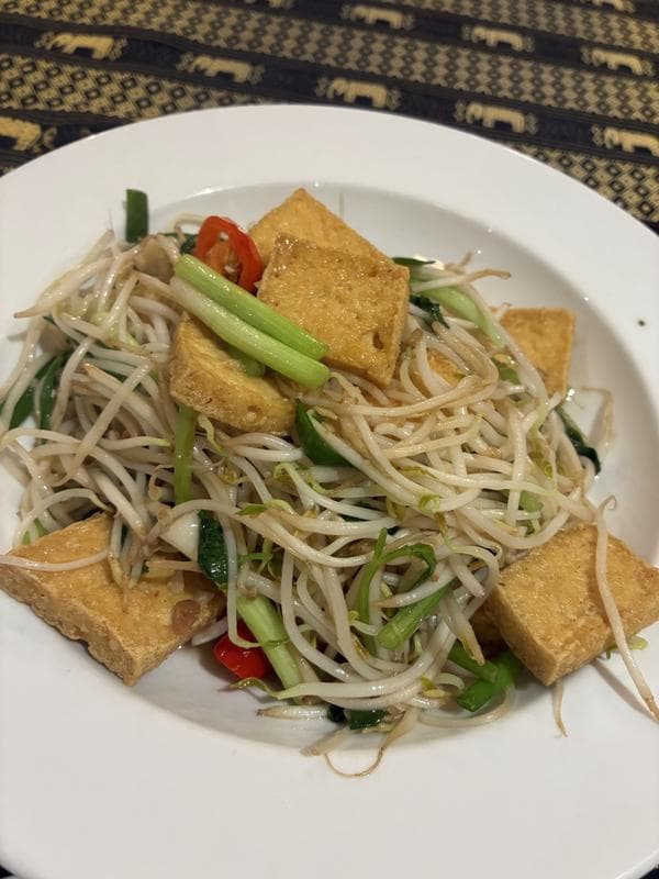 Golden Elephant Thai Restaurant — photo 7