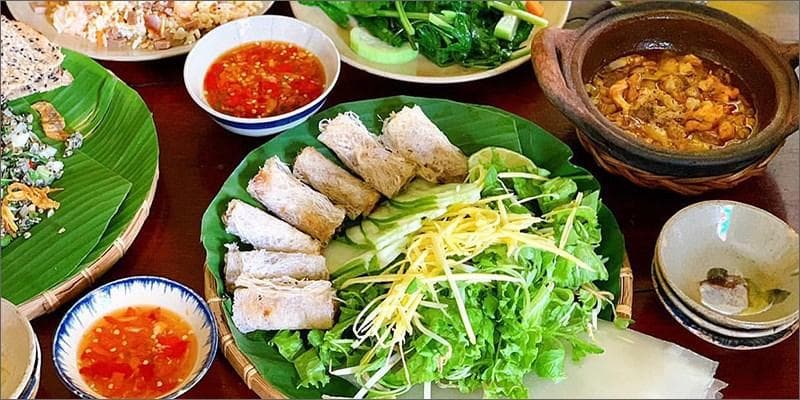 Tiệm Cà Phê Hoa Giấy — photo 4