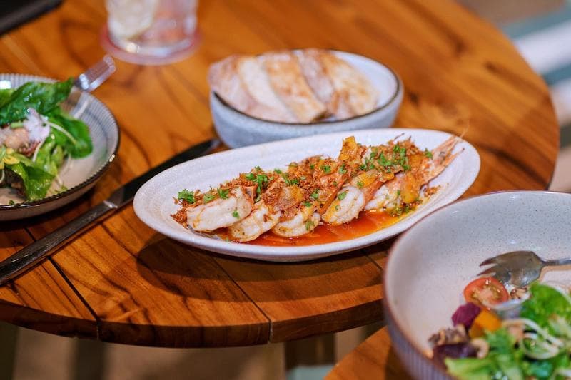 La Lola Saigon — photo 4