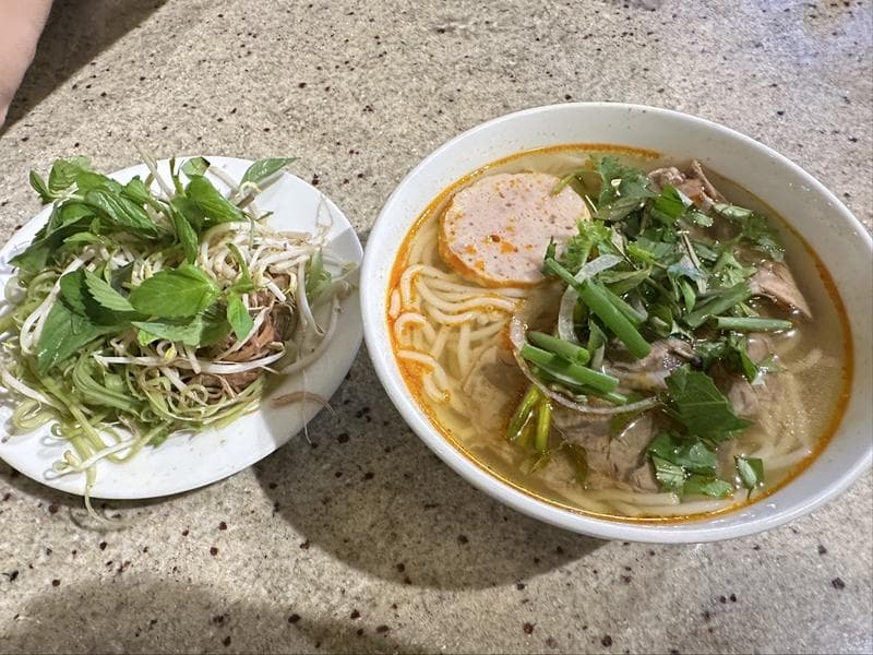 Nam Giao Restaurant — photo 4