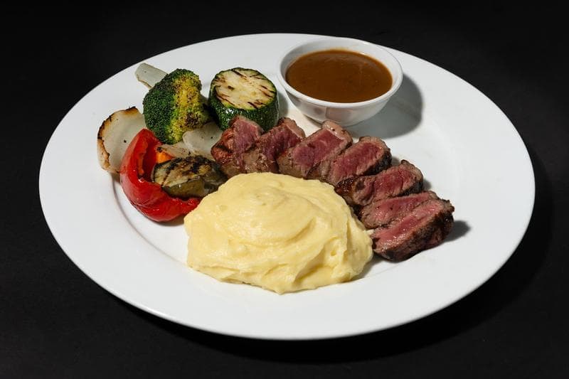 Olivia's Prime Steakhouse — photo 7