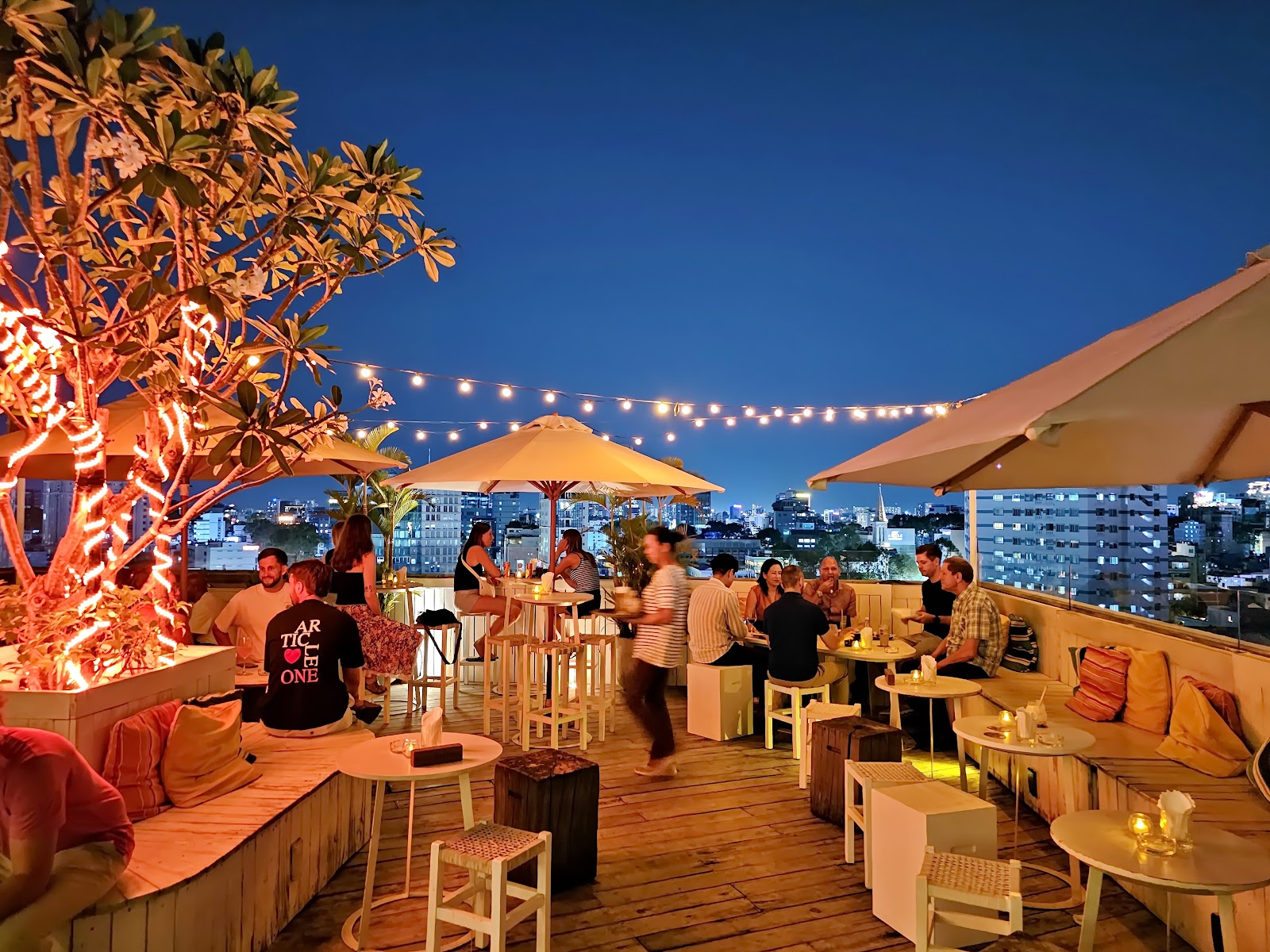 Evening vibe on the rooftop terrace