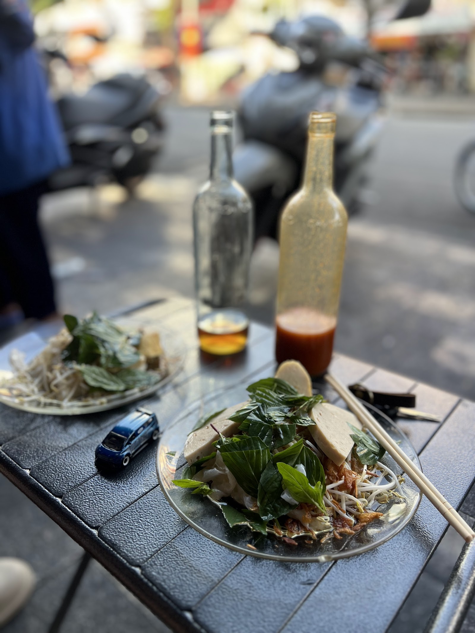 Đĩa bánh ướt — ảnh đang chờ đợt chụp (10/2026)