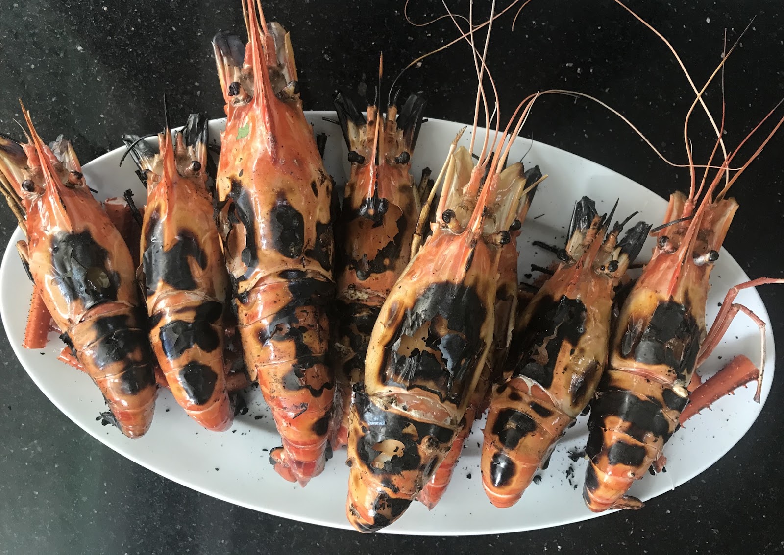 Bánh xèo gập vàng giòn (đang chờ đợt chụp ảnh)