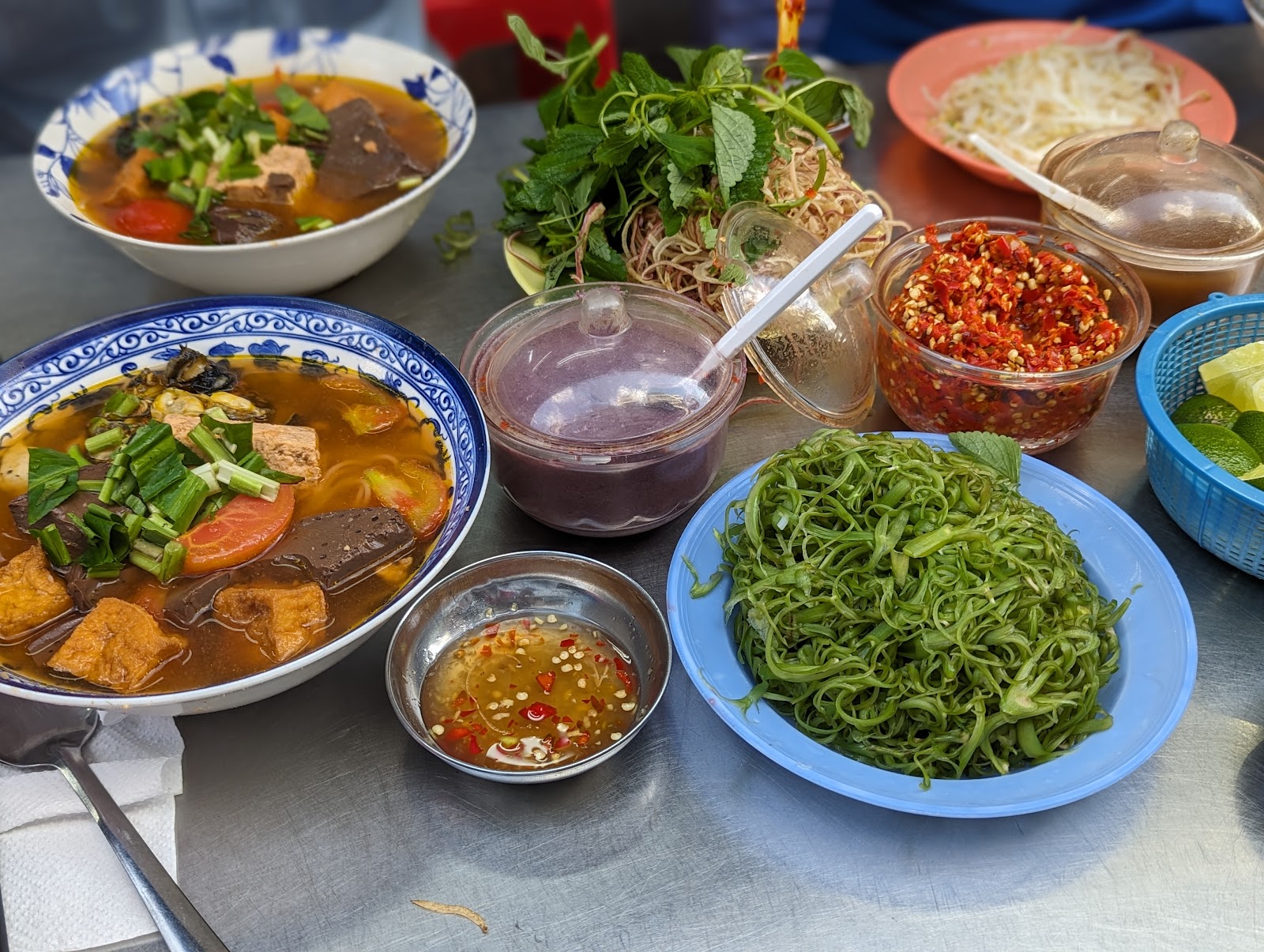 Chewy snails in the Cô Thủy bún riêu (pending the venue photo pass)