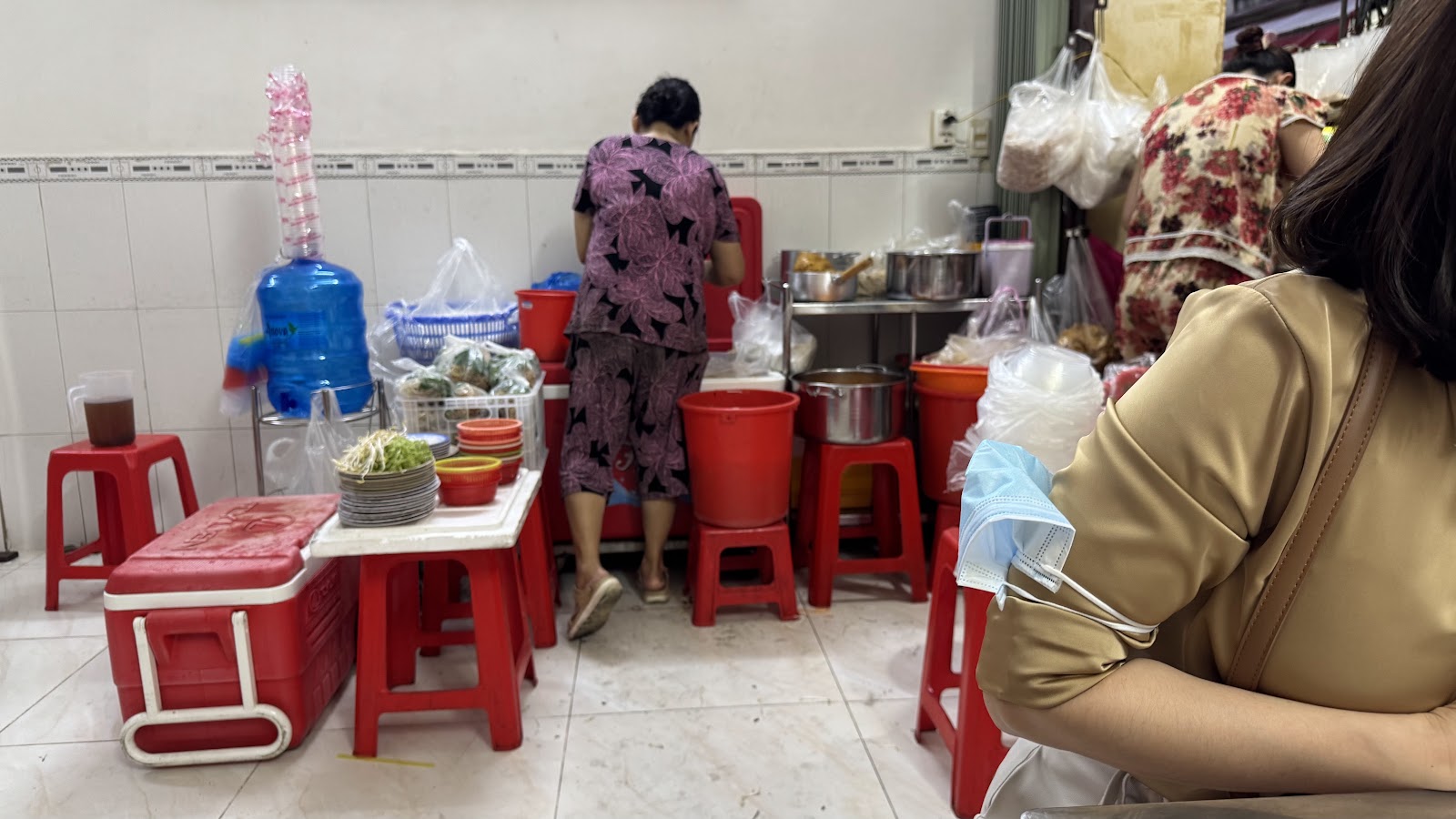 Mặt tiền Mai Quán ở 287/31 Nguyễn Đình Chiểu (đang chờ đợt chụp ảnh của quán 10/2026)