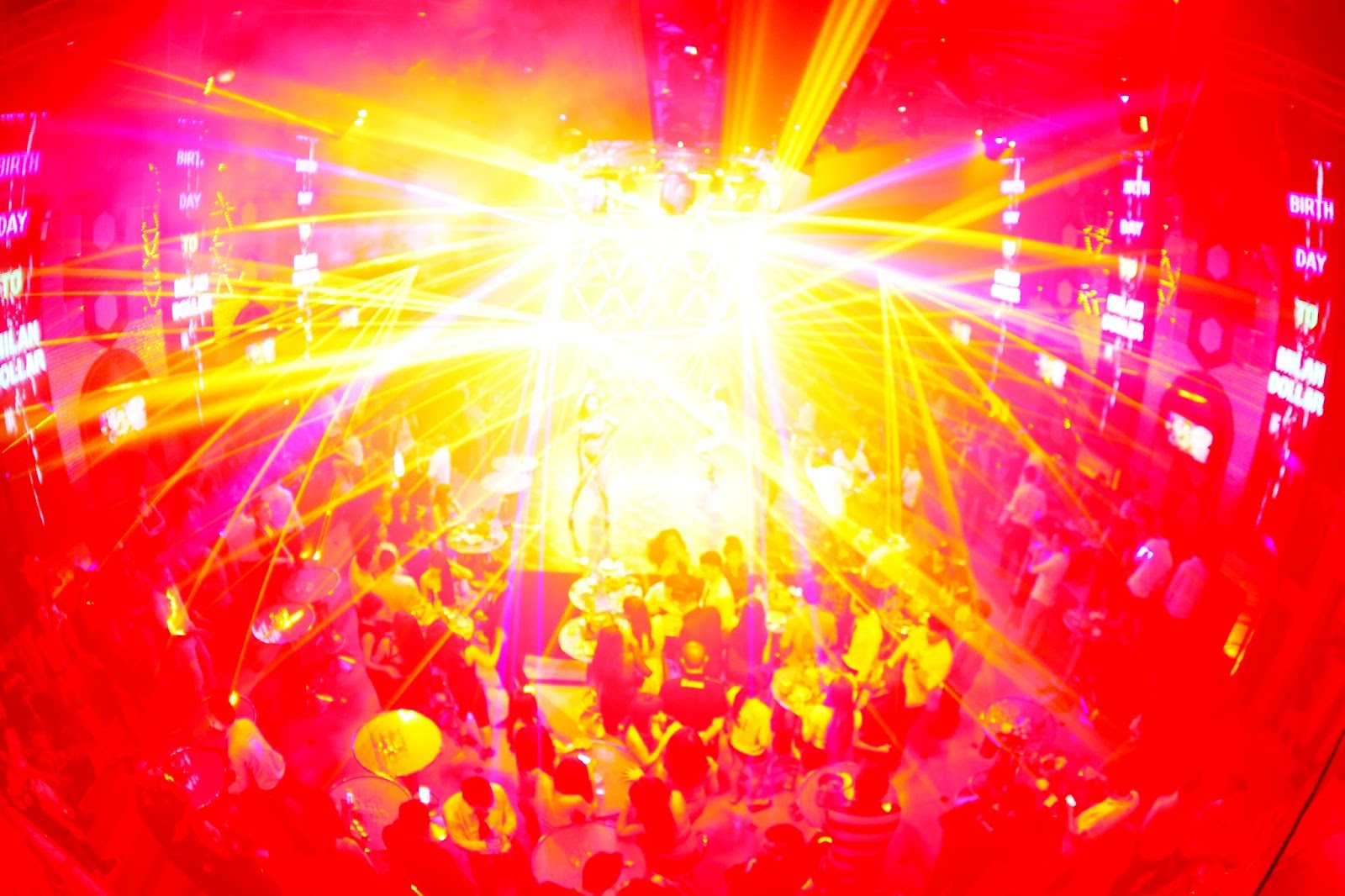 Canalis Club main room — lasers over the dancefloor