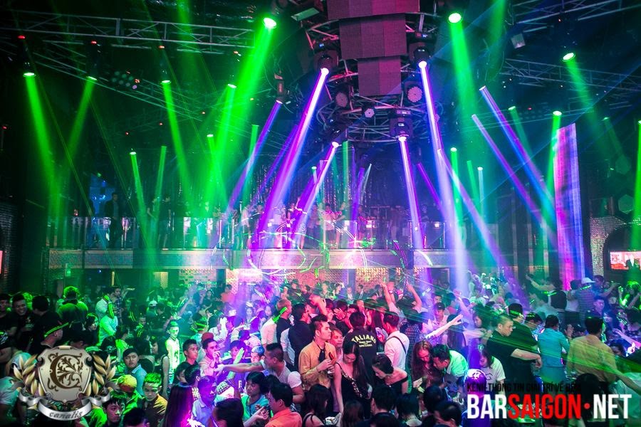 Canalis Club room seen from the dancefloor