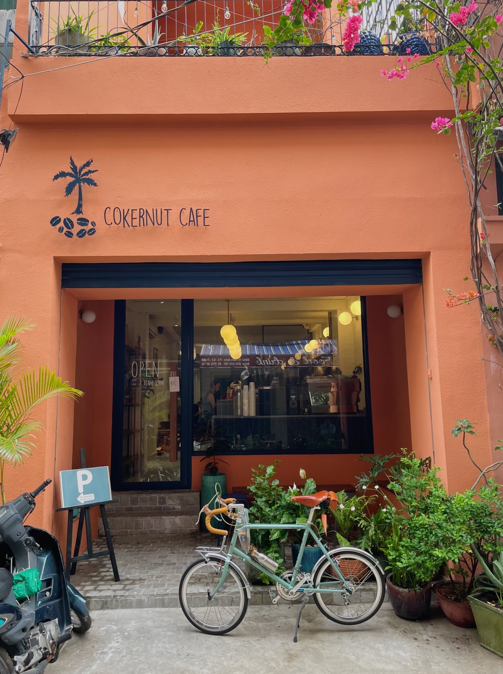 Mặt tiền Cokernut Cafe & Roastery tại 44 Trương Quyền