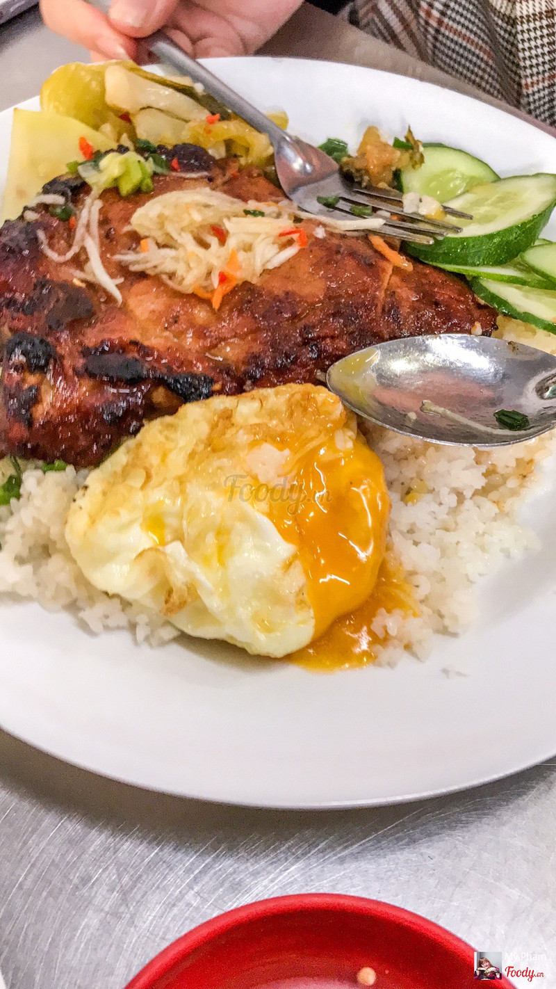 Char-kissed ribs and runny-yolk egg