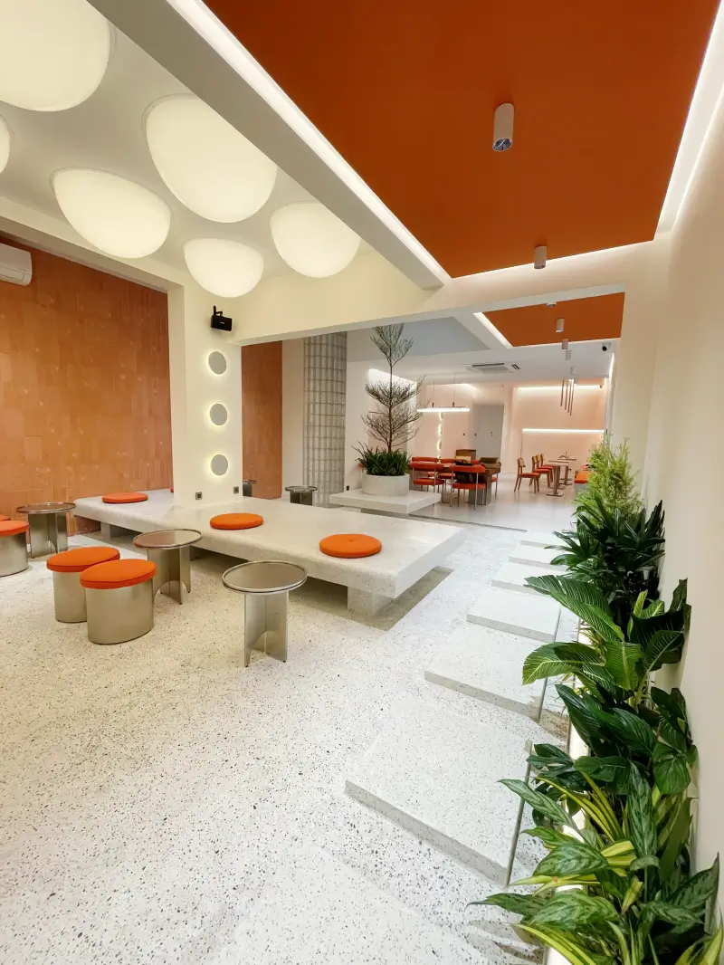 Sảnh chính của flagship Lê Thánh Tôn
