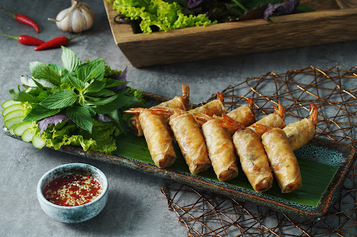 Mặt tiền nhà hàng Hoàng Yến trên đường Ngô Đức Kế
