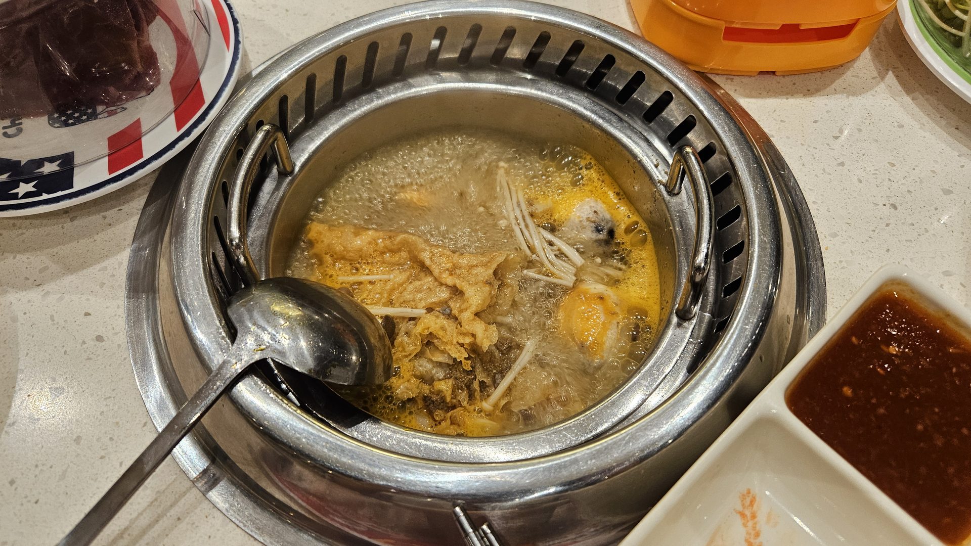 기치기치, 까오탕 84