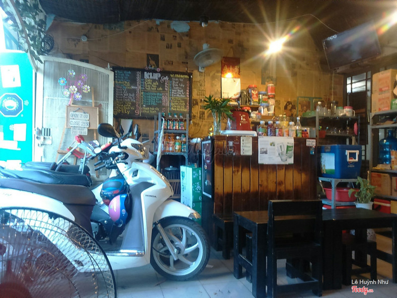 Quầy bar KUP
