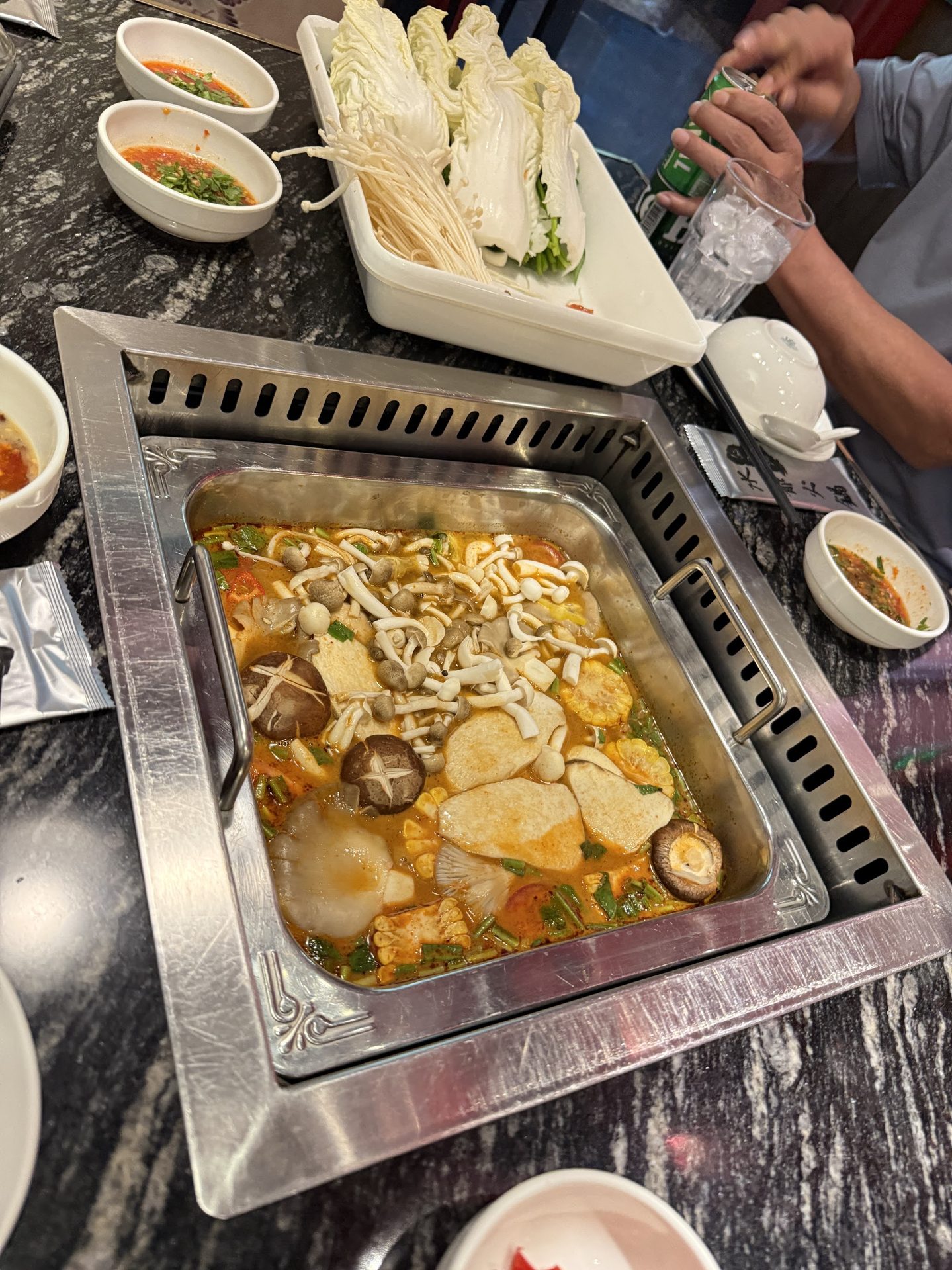 Ong Sui dining room, 204 Le Lai