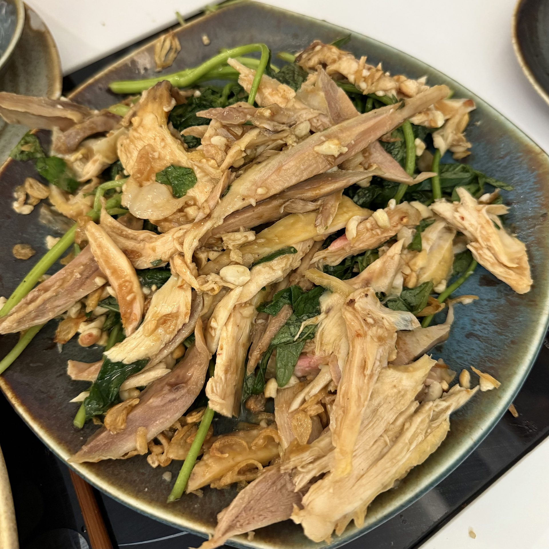 Lẩu Dấm Bỗng — bàn tối