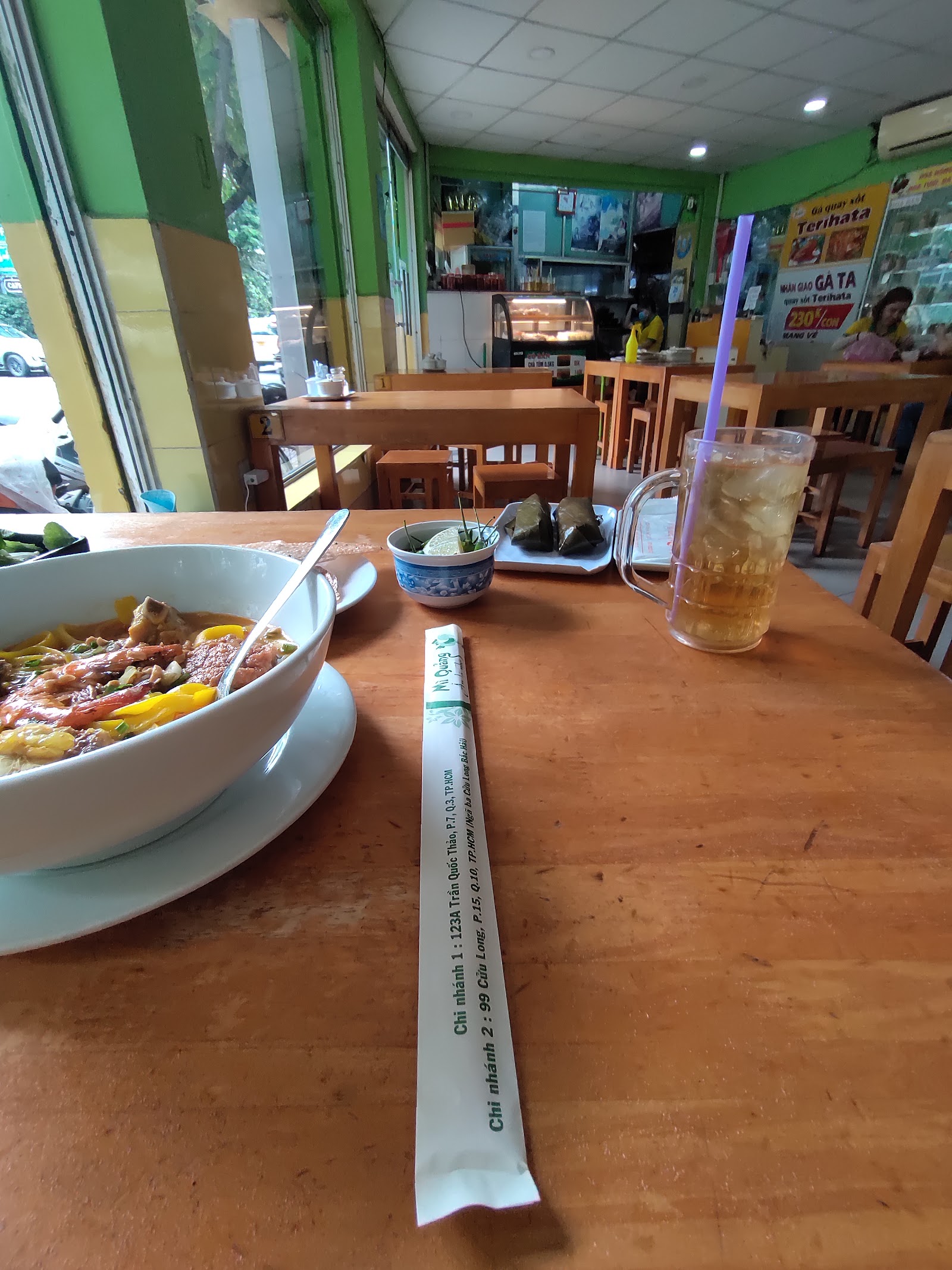 The tôm thịt bowl (pending the venue photo pass)