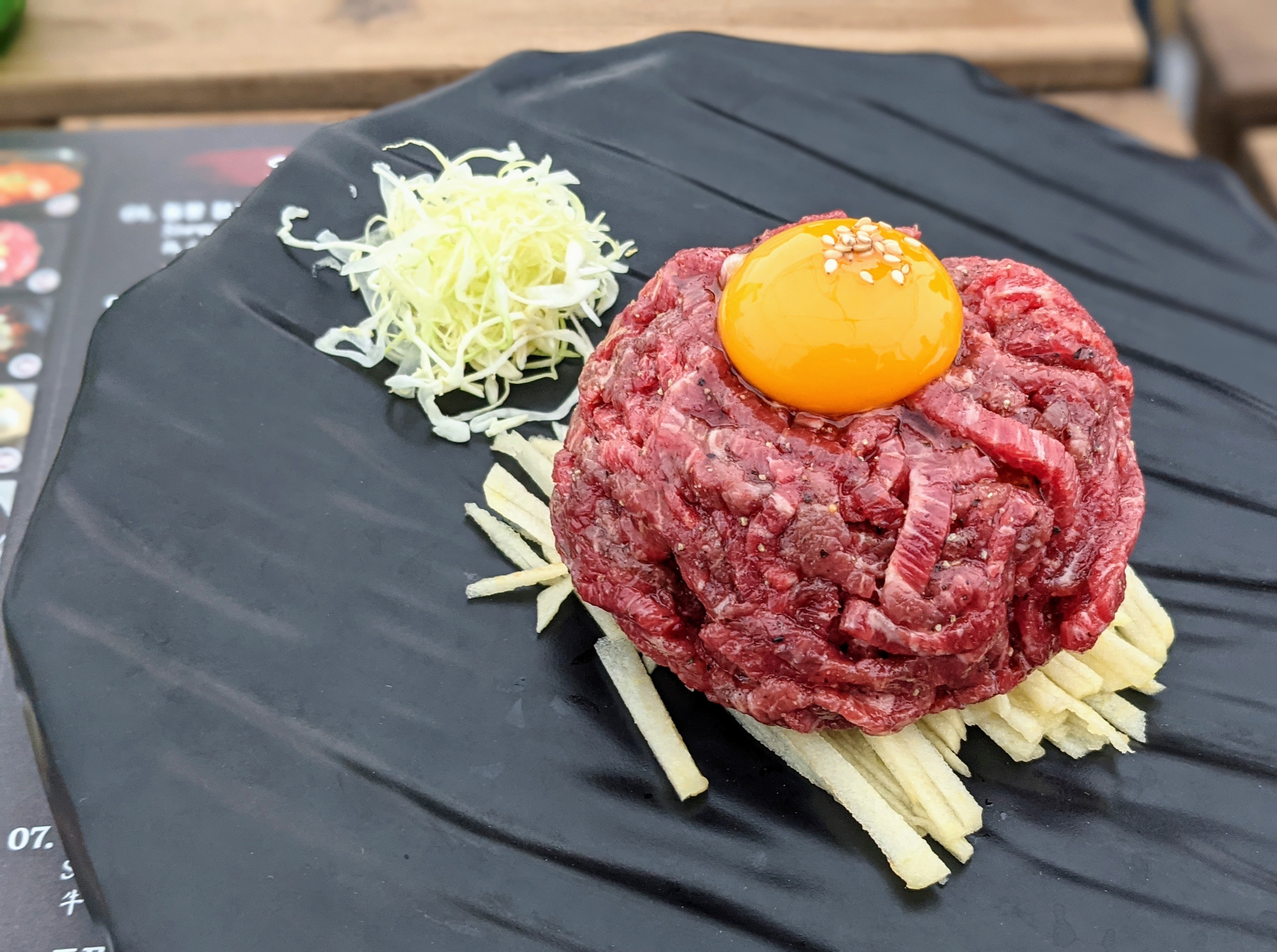 Ảnh minh họa — bò tartare (yukhoe)