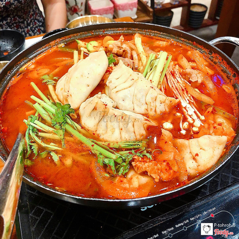Mandu and hotpot at Myung Ga