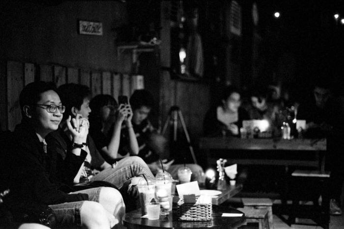 The music-night crowd — in black and white