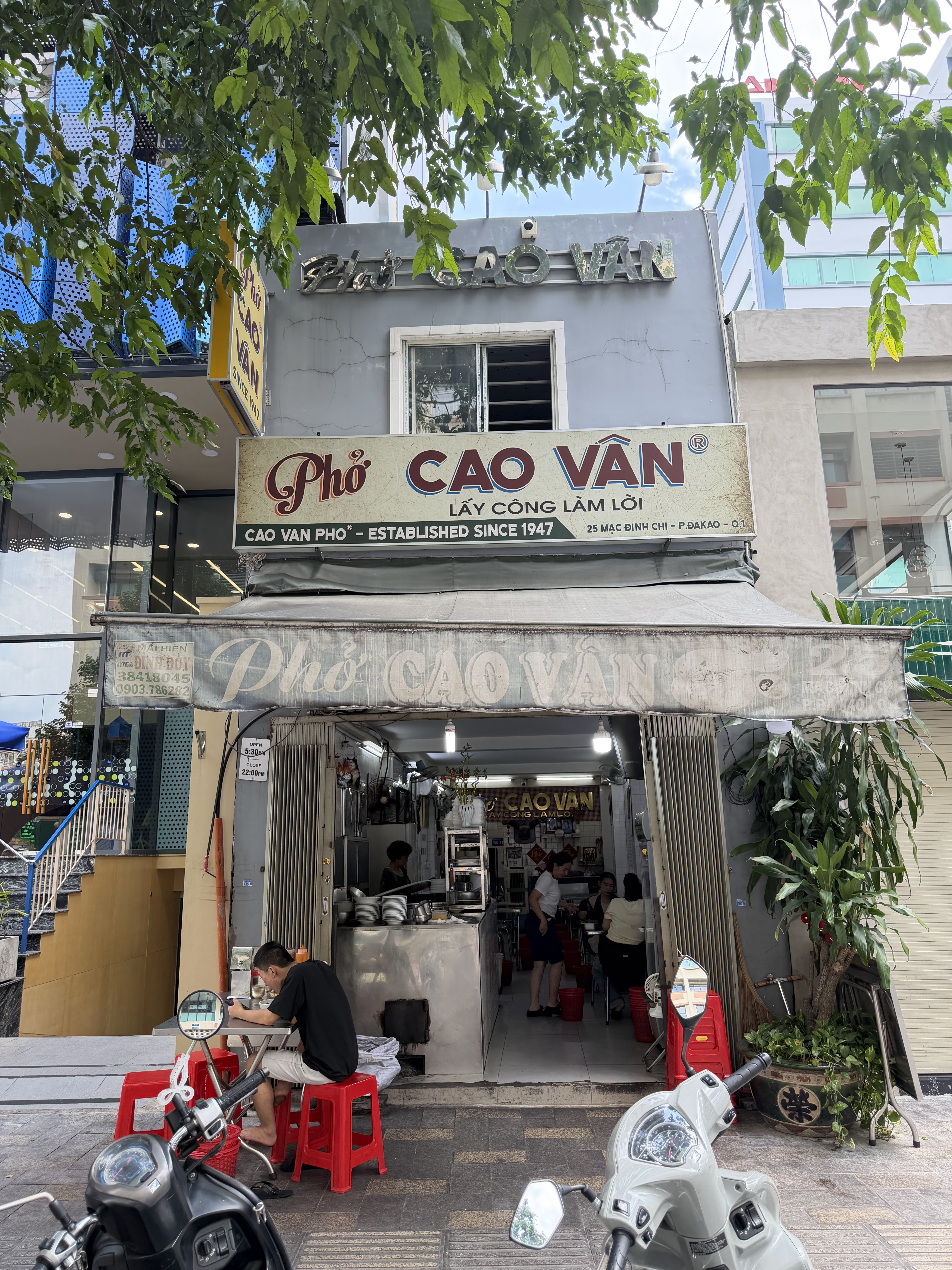 Mặt tiền Phở Cao Vân