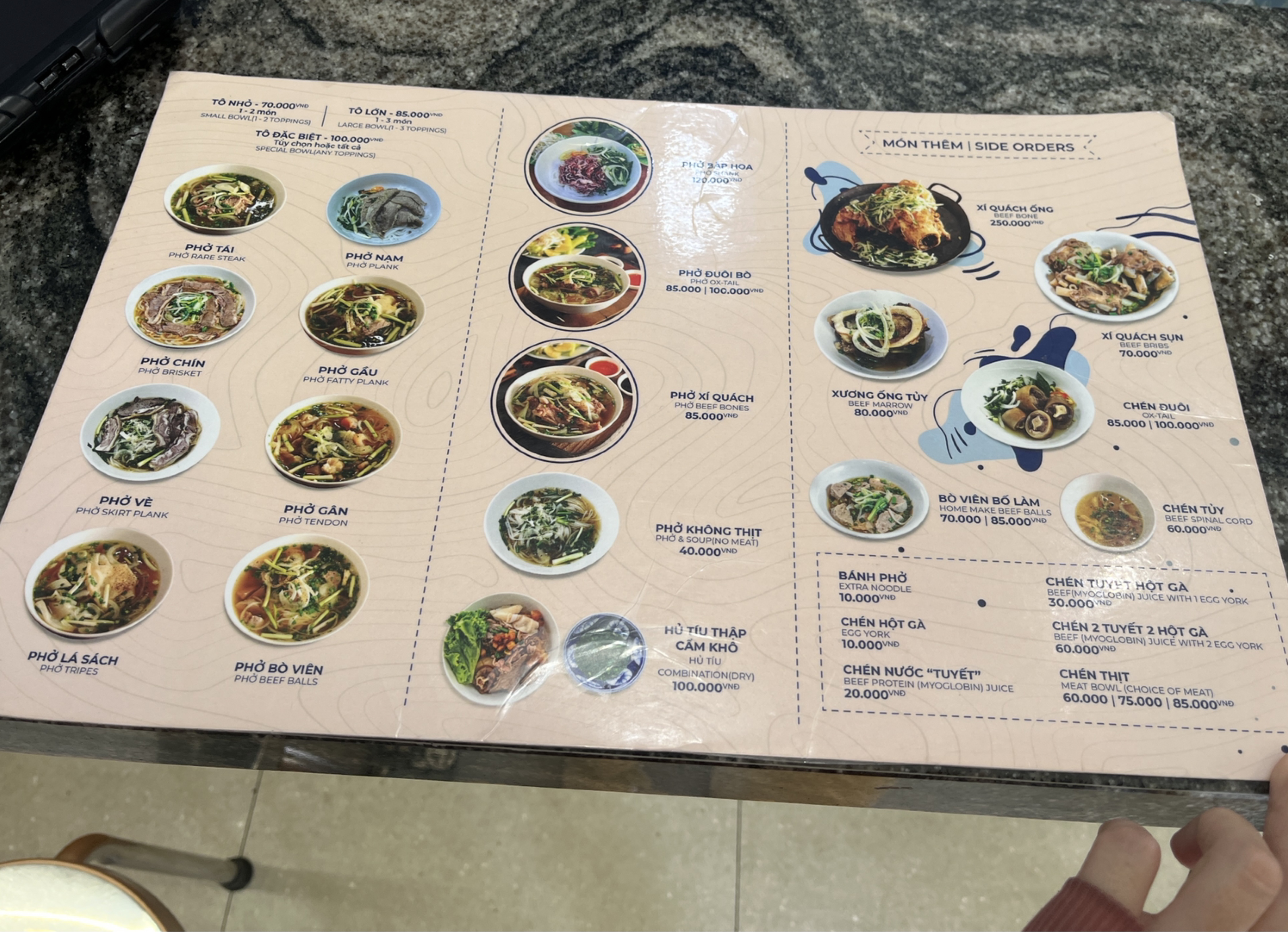 Xương ống tủy hầm mềm — hút tới giọt cuối cùng