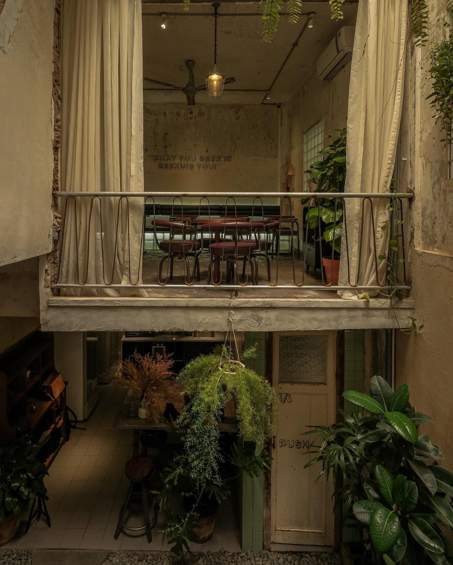 S'mores Saigon — gác lửng: WHAT YOU SEEK IS SEEKING YOU