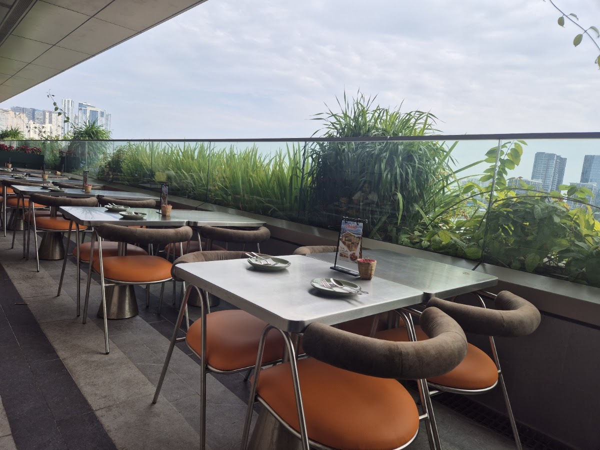 Riverside terrace seating