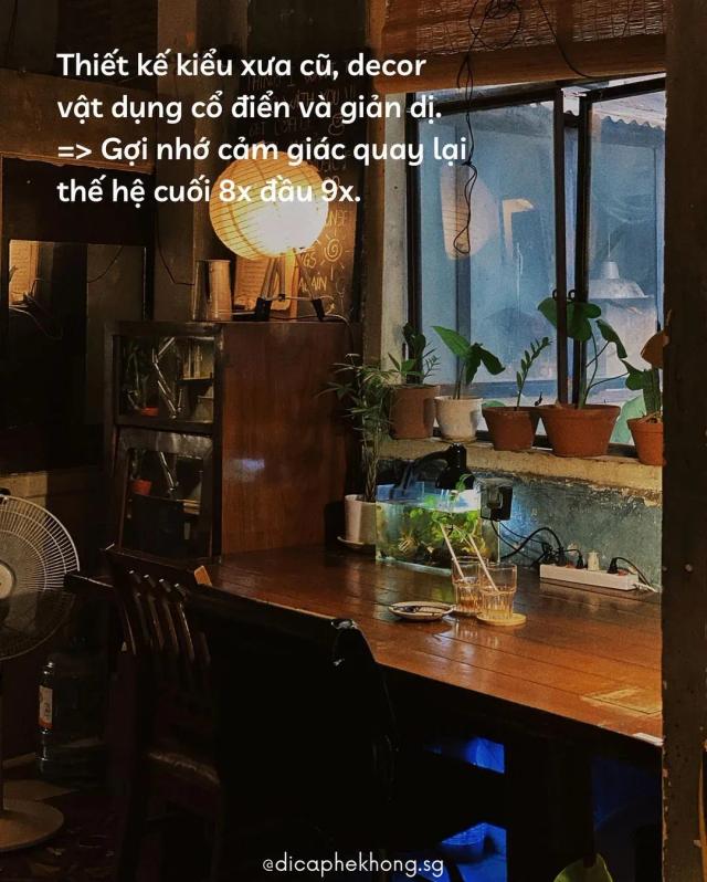 띵스 카페 — 가게 안의 물건과 디테일