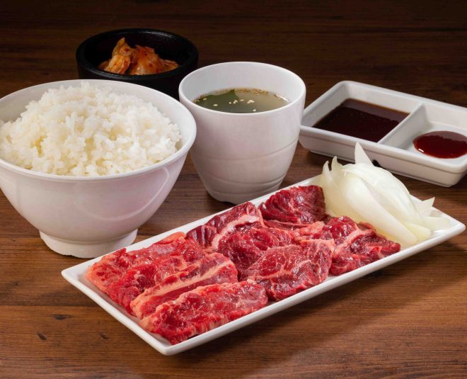 Karubi Set: beef short plate, Japanese rice, seaweed soup, kimchi